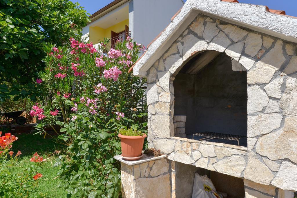 Apartman Nora *