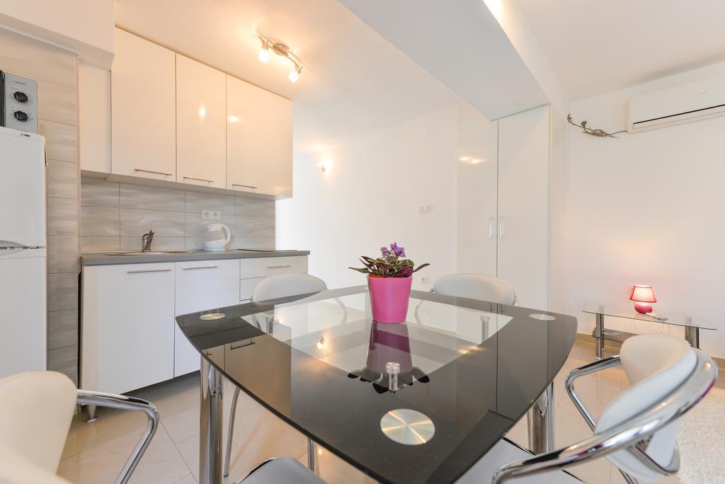 Apartment Nora Zadar
